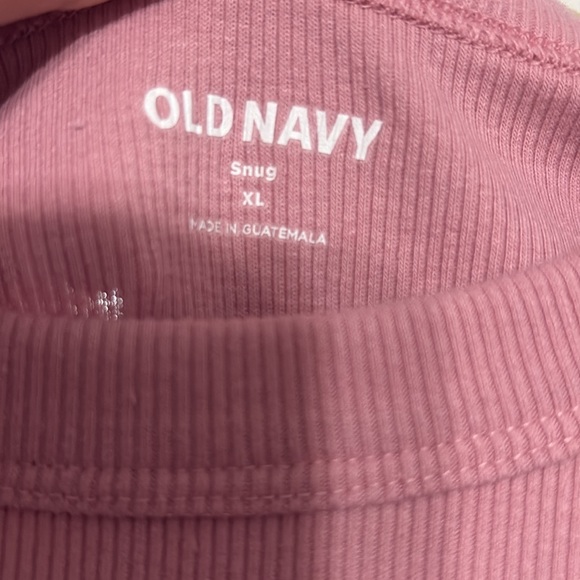 Old Navy Ribbed Tee - Picture 2 of 3